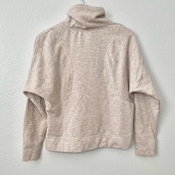 Avia Womens Tan Workout Longsleeve Stretch Turtleneck Top Running Size Small 4-6 - Picture 2 of 7